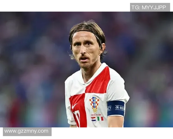 莫德里奇赛后幽默发言引发全场笑声笑点连连尽显风趣魅力